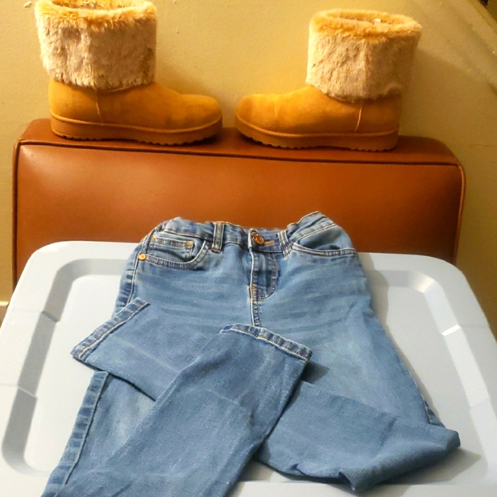 Blue Denim Jeans by Studio V